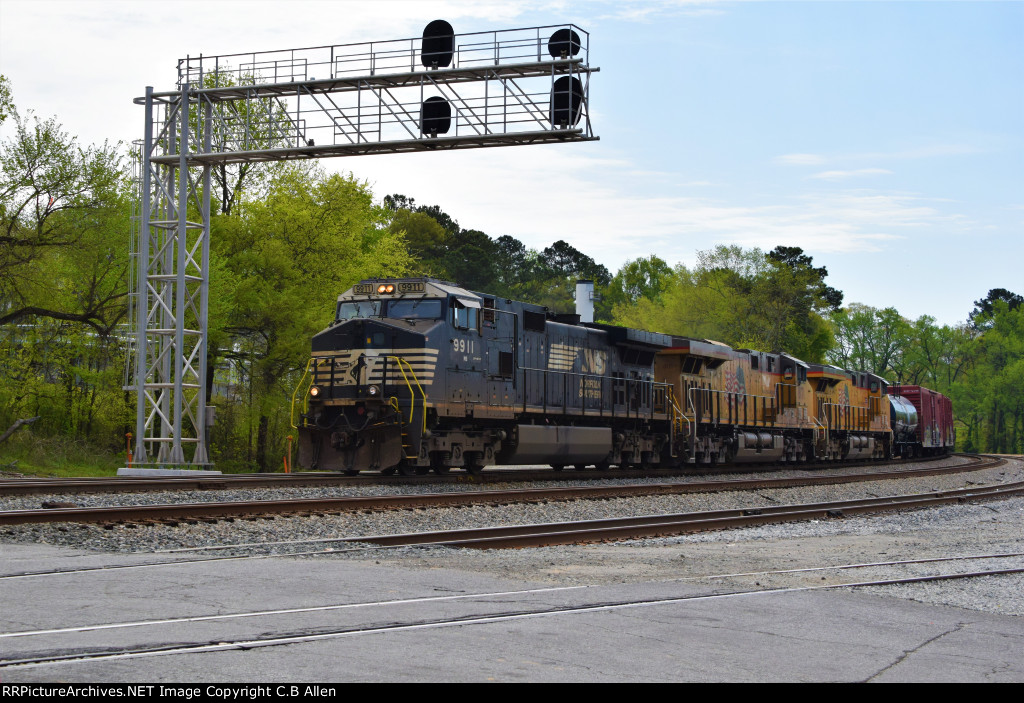 WB Mixed Freight